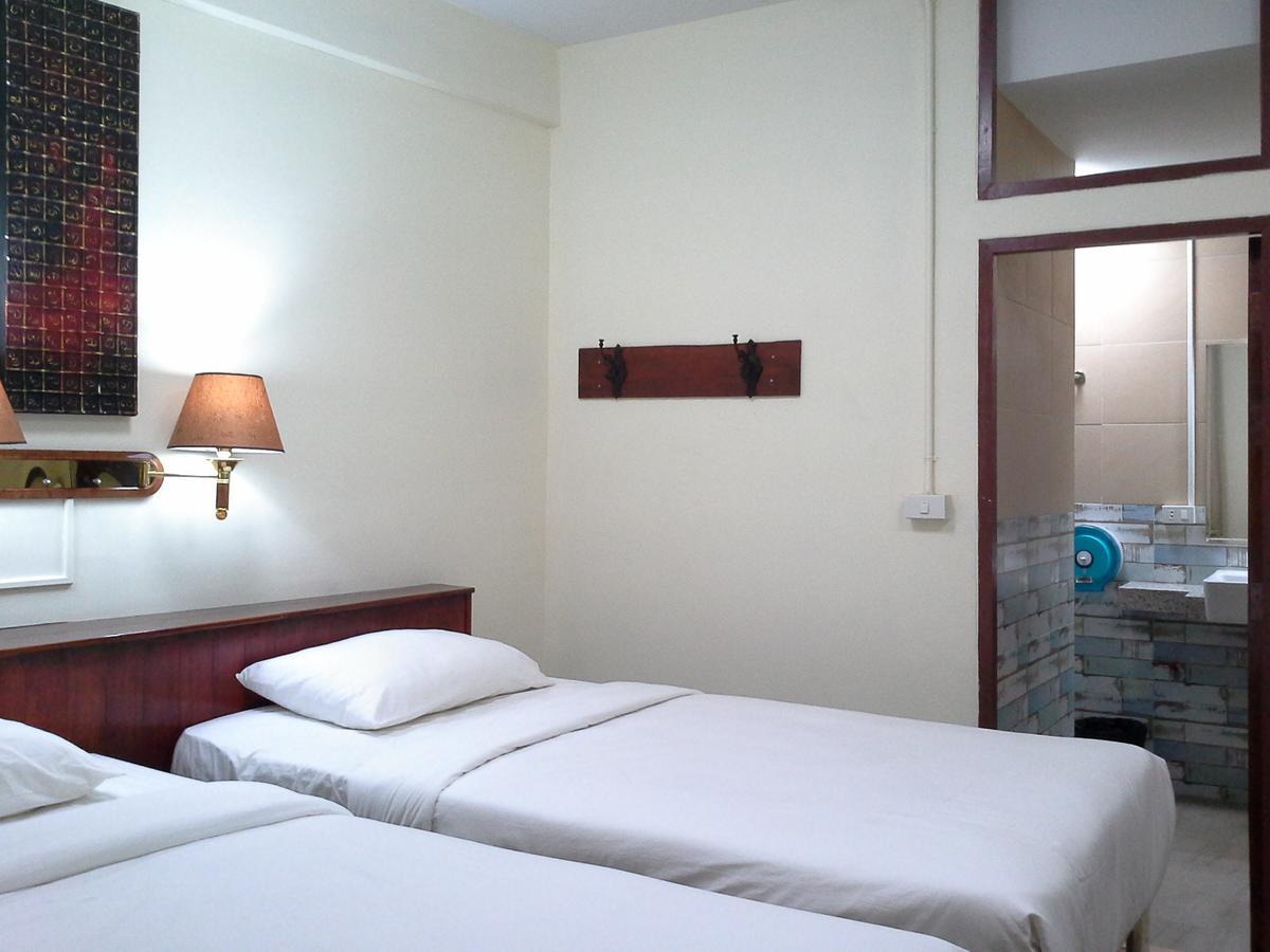 Bc Guesthouse Banglamphu Бангкок Екстер'єр фото