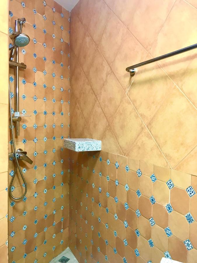 Bc Guesthouse Banglamphu Бангкок Екстер'єр фото